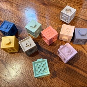 Montessori Silicone Squeaky Stacking Block Set